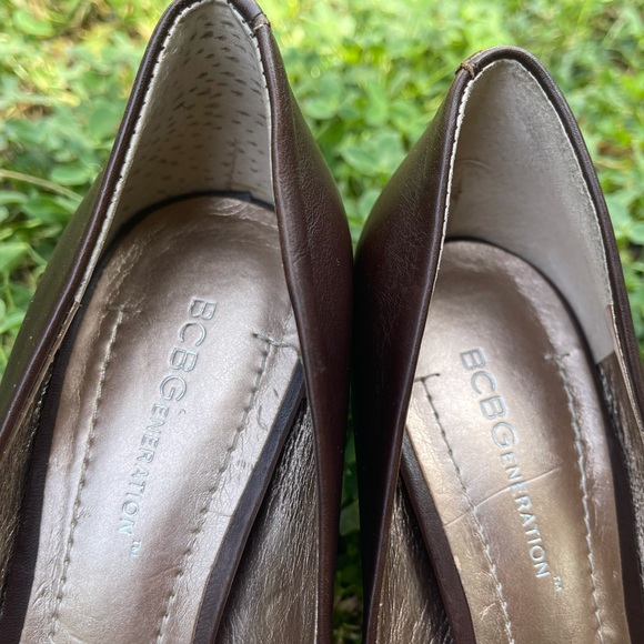 BCBGeneration leather brown pumps - Picture 6 of 7
